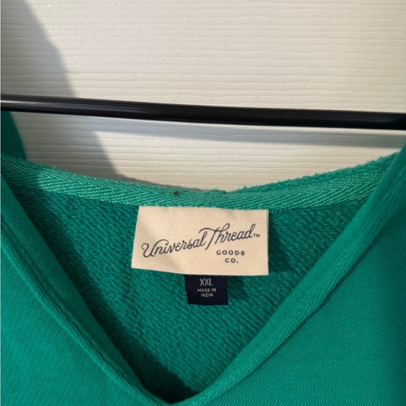 Universal Thread Green V-Neck Hoodie - Picture 2 of 3